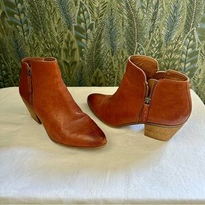Frye Judith Brown Ankle Booties, Size 8.5